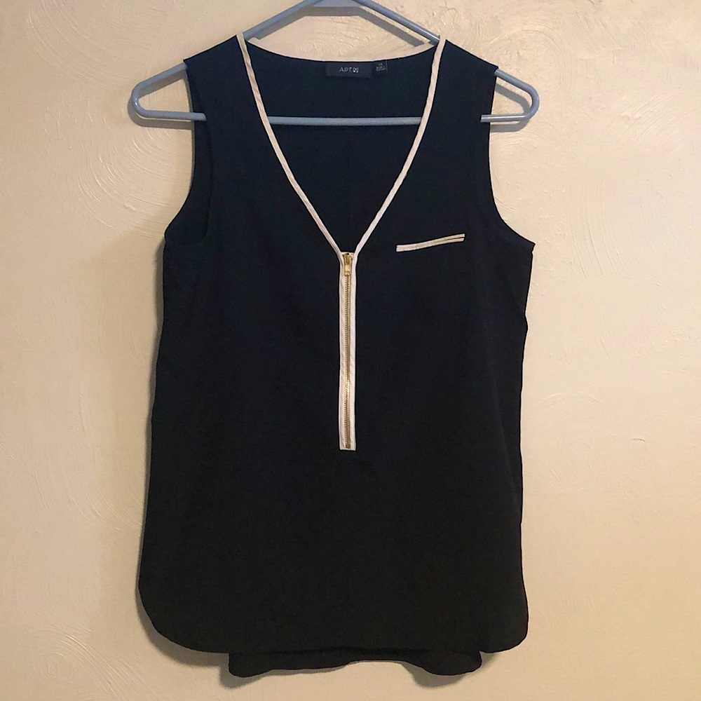 Sleeveless Blouse
